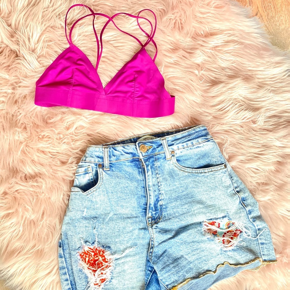 ☀️Host Pick- Bralette Out from Under Seamless Bralette